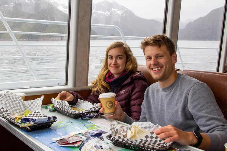 Seward: Captain's Choice Kenai Fjords National Park Tour