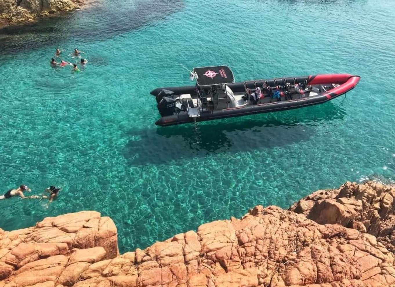 Ajaccio/Porticcio: Scandola og Piana – dagstur i gummibåd