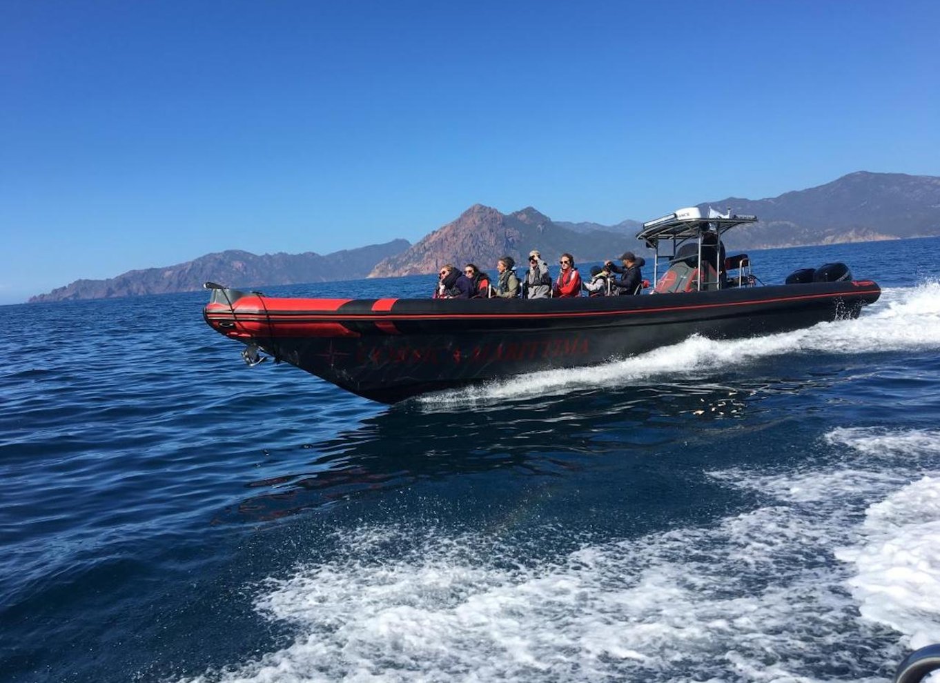 Ajaccio/Porticcio: Scandola og Piana – dagstur i gummibåd