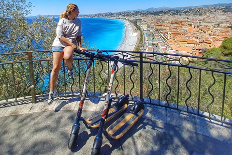 Nice : visite incontournable en scooter électriqueTOUR EN SCOOTER ÉLECTRIQUE - Les Incontournables