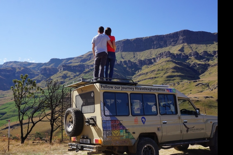 Desde Durban: viaje guiado de 2 días a Lesotho con alojamiento y comidasViaje de una noche a Lesotho sin Black Mountain Hike