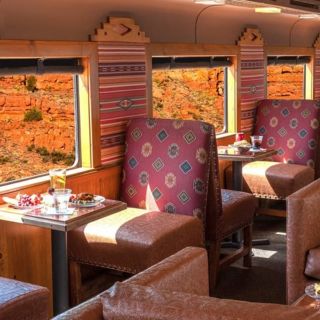 From Sedona: Vintage Railroad Car Tour of Verde Canyon