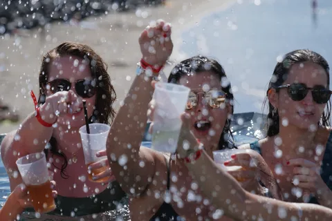 Costa Adeje: Teneriffa Monkey Beach Club Utopia Pool Party