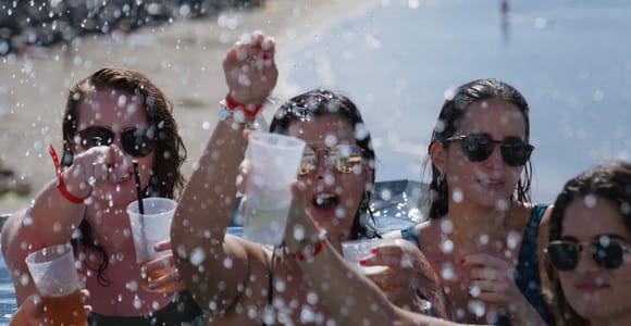 Costa Adeje: Tenerife Monkey Beach Club Utopia Pool Party