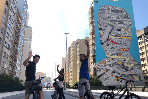 São Paulo: visite historique du centre-ville à vélo