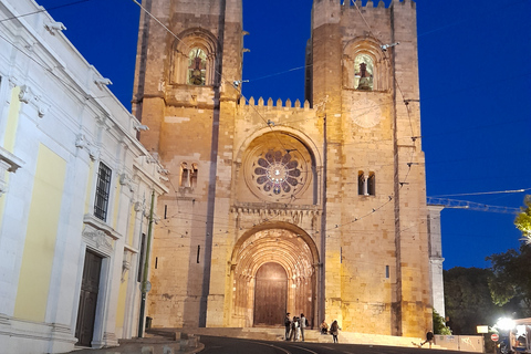 Lissabon: 2 Stündige privé Eco Tuk-Tuk Tour2 uur privé Tuk Tuk-tour