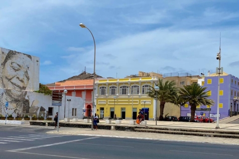 São Vicente: visite guidée de la ville historique de MindeloVisite de groupe partagée