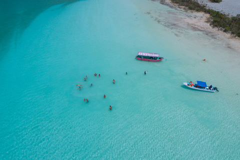 From Playa del Carmen: Bacalar and Lake Tour with Lunch From Riviera Maya