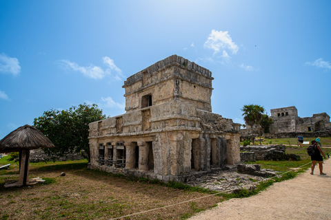 Desde Cancún: Excursión a Cobá, Cenote, Tulum y Playa del CarmenPunto de encuentro en Cancún Centro