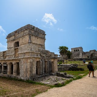 Playa del Carmenista: Carmen Carmen: Tulum, Coba ja Cenotes päiväretki