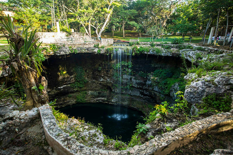 Riviera Maya: Tour di Chichén Itzá, Cenote e ValladolidTour con prelievo dal punto d&#039;incontro a Cancún