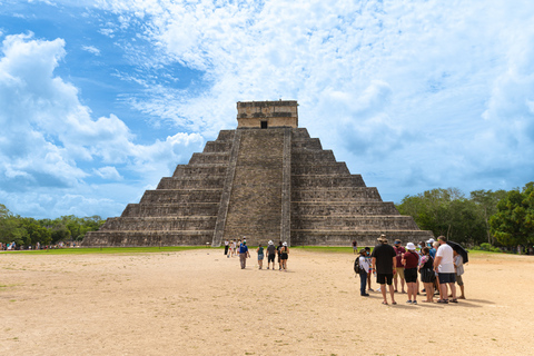 Riviera Maya: Tour di Chichén Itzá, Cenote e ValladolidTour con prelievo dal punto d&#039;incontro a Cancún