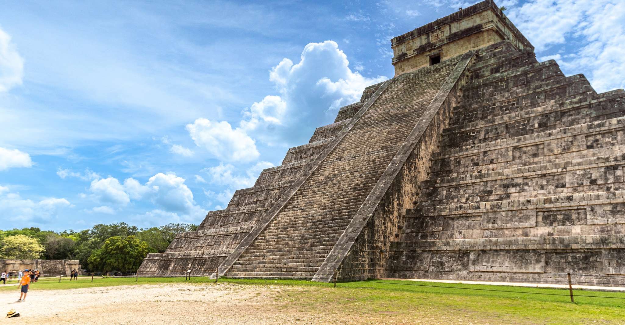 Riviera Maya, Chichén Itzá, Cenote & Valladolid Tour - Housity