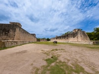 Riviera Maya, Chichén Itzá, Cenote & Valladolid Tour - Housity