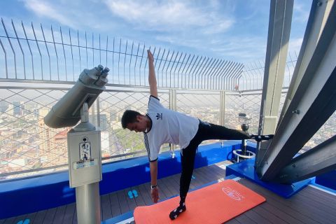 Mexico City: Torre Latino Lookout Sunrise Ticket with Yoga