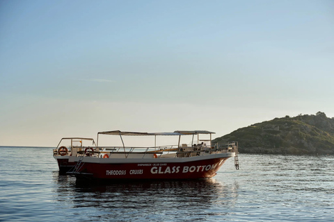 Zakynthos: Shipwreck Beach and Blue Caves Boat Tour Zakynthos: Shipwreck Beach and Blue Caves Boat Tour