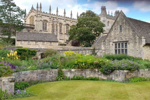 Légendes littéraires et monuments d'Oxford "Une visite autoguidéeOxford: visite autoguidée des légendes littéraires et des monuments
