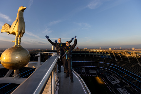 Londres : Le Skywalk du stade Tottenham HotspurAscension au sommet