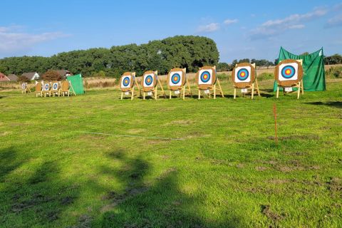 Cuxhaven: Beginner Crossbow Shooting Archery Course