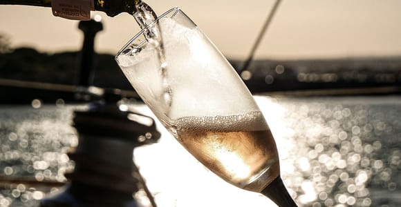Sunset and Fine Dining Sailing Boat Experience in Tavira