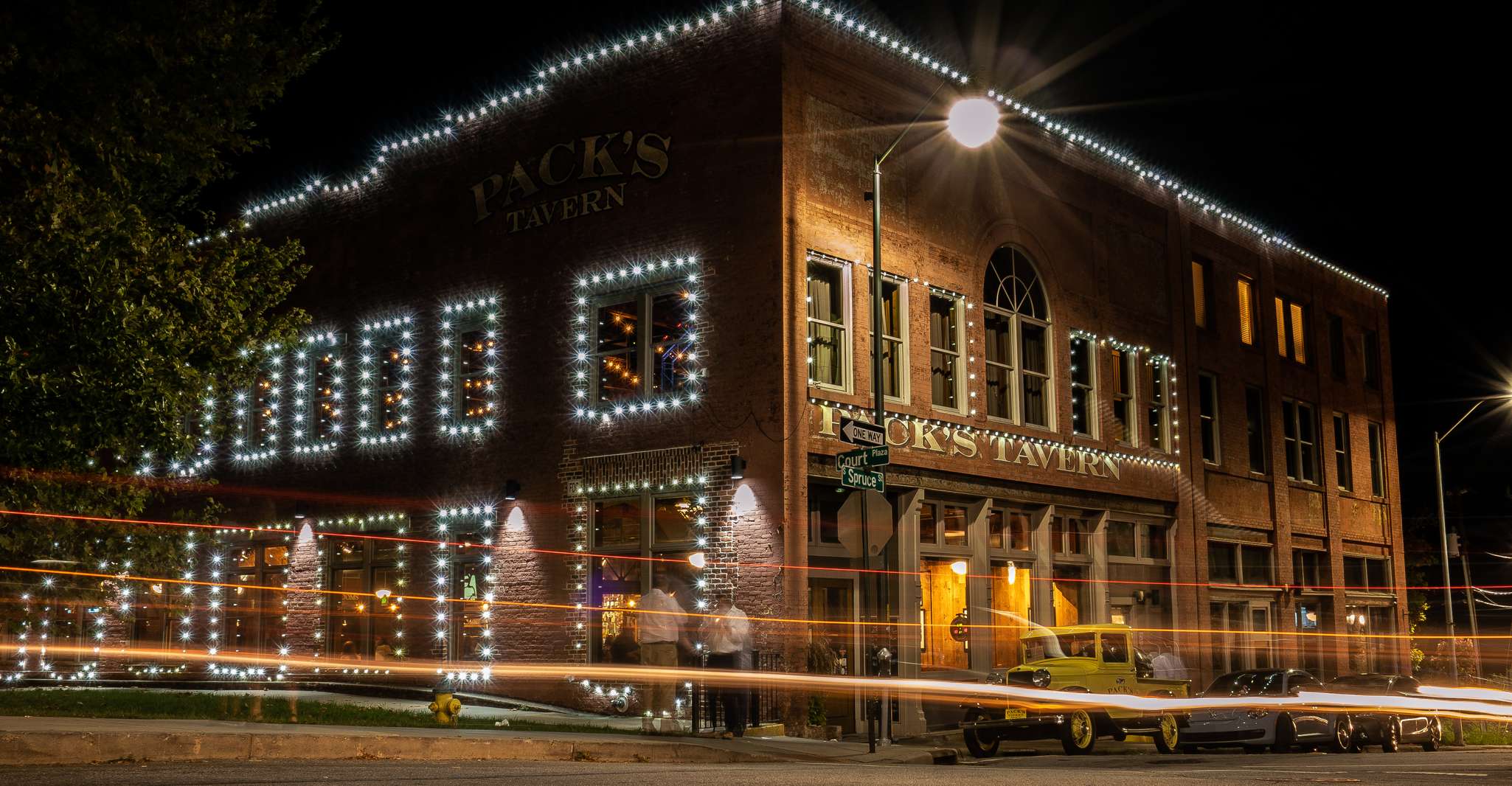 Asheville, Terrors, Boos e Booze Haunted Pub Crawl - Hizvo