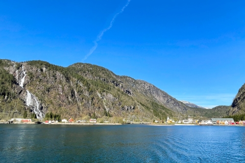 Ab Bergen: Modalen Private Fjord-Kreuzfahrt mit Wasserfällen
