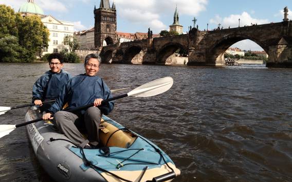 Prag: Kanu-Tour durch die Innenstadt