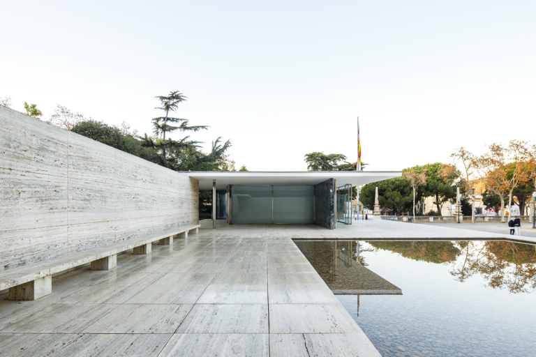 Barcelona: entrada al pabellón Mies van der Rohe y audioguía