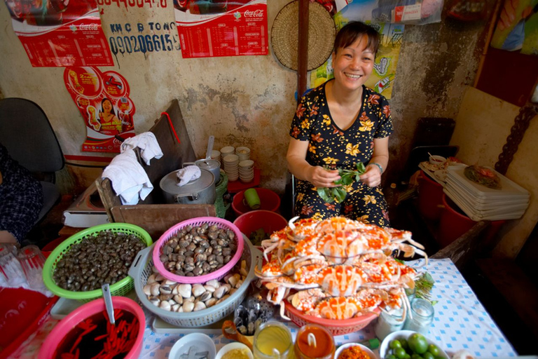 Hanoi: esperienza di street food con 5 tappe gastronomicheTour privato