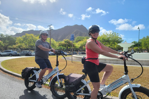 Honolulu: balade privée en vélo électrique et randonnée à Diamond Head