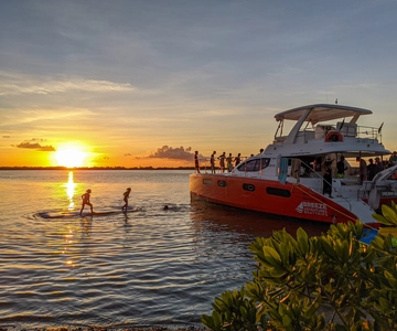 Willemstad: Sunset Cruise Tour with Food and Drinks
