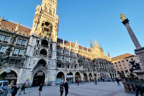 Munich: Old Town Quest Smartphone App Game