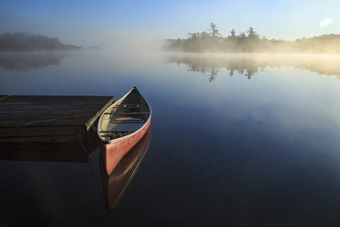 Brema: noleggio di canoe per l'intera giornata sul fiume Wümme con mappa