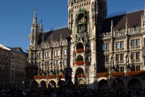 Munich : CityTour-Eisbachwelle Surf - FC Bayern - Marienplatz