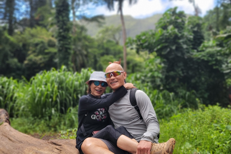 Von Waikiki aus: Private E-Bike-Fahrt und Wanderung zu den Manoa Falls