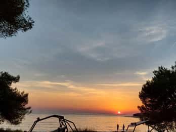 Fažana: Sunset Buggy Tour with a possibility of swimming