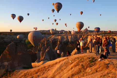 Cappadocia: Goreme Sunrise Balloon Official Flight