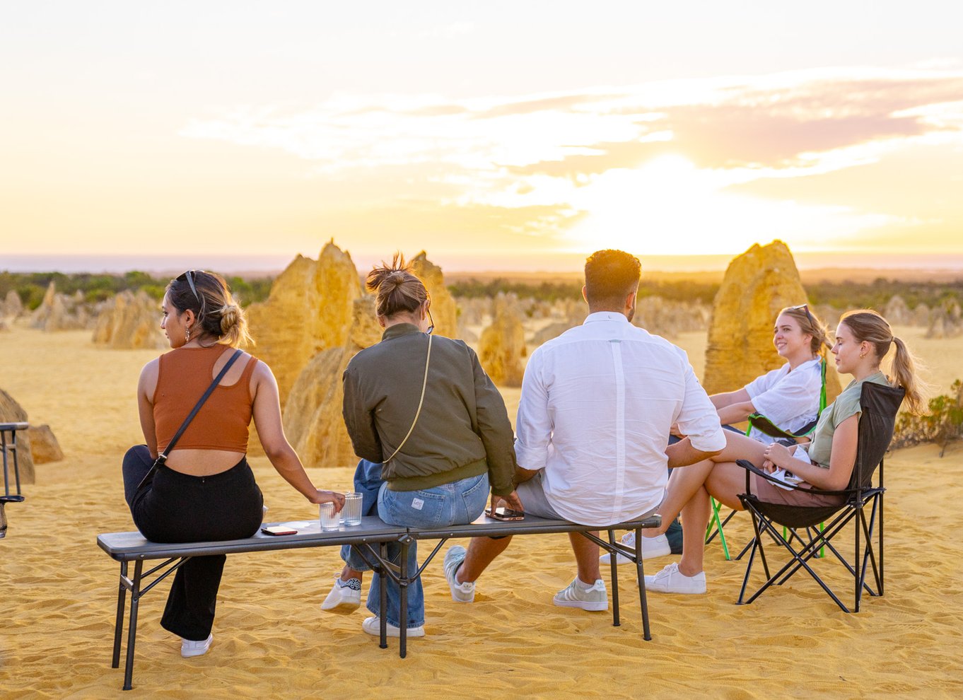 Fra Perth: The Pinnacles Desert Sunset and Star-Gazing Tour