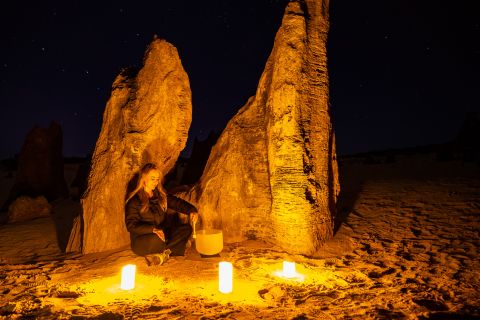 Da Perth: tour al tramonto e all'osservazione delle stelle nel deserto dei Pinnacoli