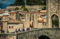 From Barcelona, Medieval Villages Day Tour - Housity