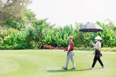 Desde Da Nang/Hoi an: Excursión de golf en Montgomerie Links Da NangCoche de alquiler + conductor sólo para el traslado ( no incluye golf )