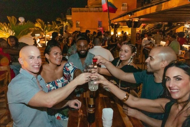 Visit Cartagena Pub Crawl Let's Party & Matching in Getsemaní in Cartagena