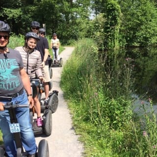 Nettetal: Krickenbecker Lakes, Forest & Castle Segway Tour