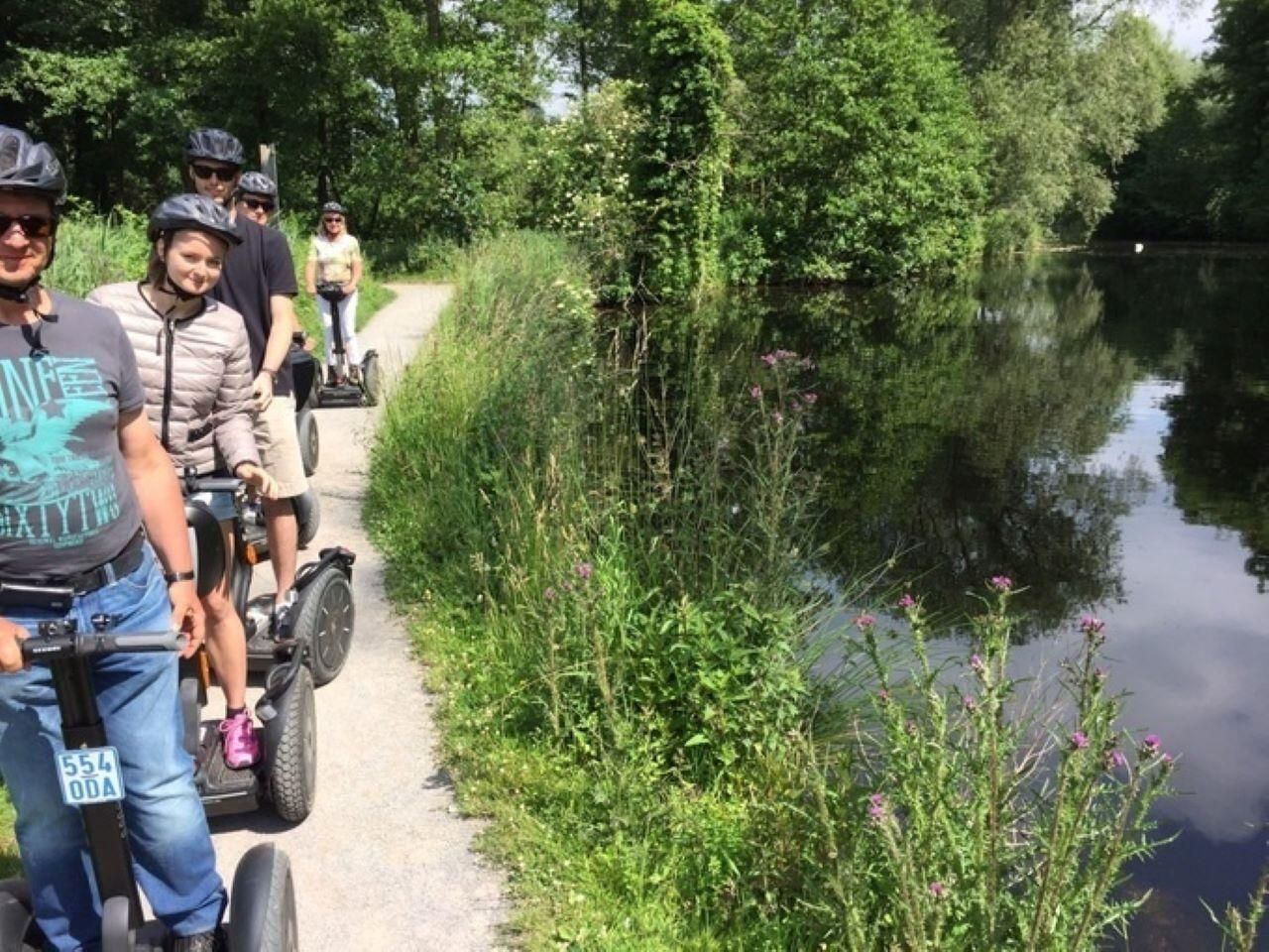 Nettetal: Krickenbecker Seen, Wald & Schloss Segway Tour