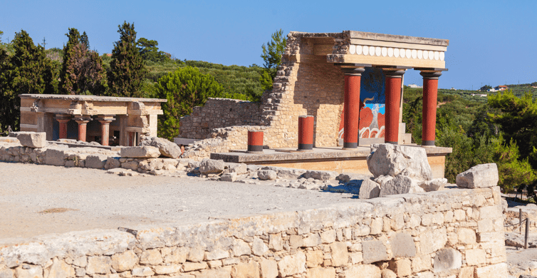 From Heraklion: Historical Center City Tour & Knossos Palace | GetYourGuide