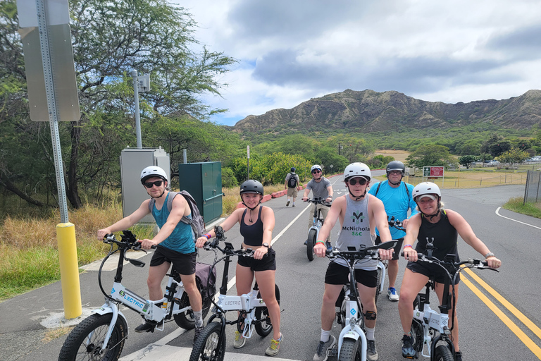 Oahu: giro panoramico in bici elettrica Diamond HeadHonolulu: Giro panoramico in e-bike del Diamond Head