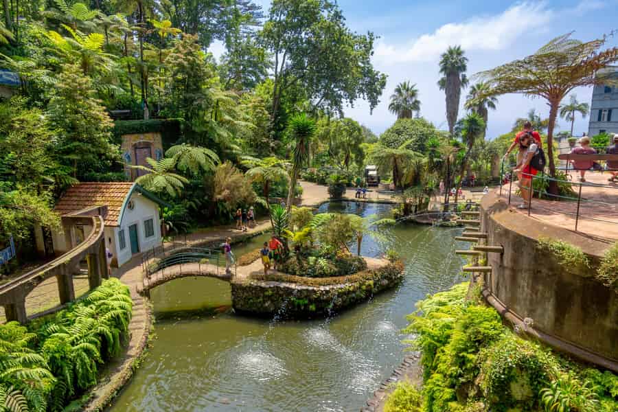 Funchal: Monte Palace Tropical Gardens Tuk Tuk Tour. Foto: GetYourGuide
