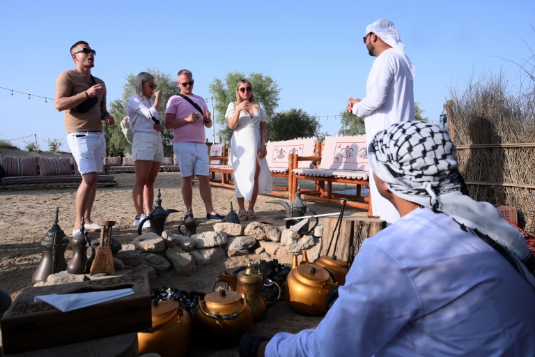 Dubai: Rote Dünensafari und Kamelritt in der Al Marmoom OasisGemeinsame Tour