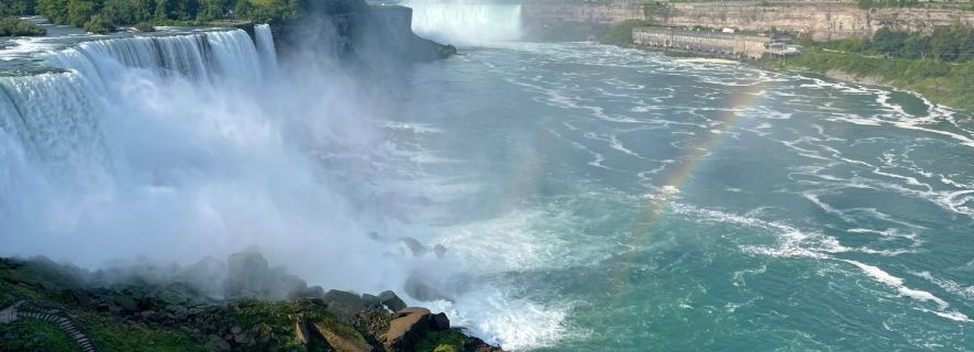 Niagara Falls: Maid of the Mist Ticket and Guided Tour