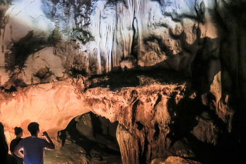 Grotte di Chiang Dao e kayak nella giungla da Chiang Mai